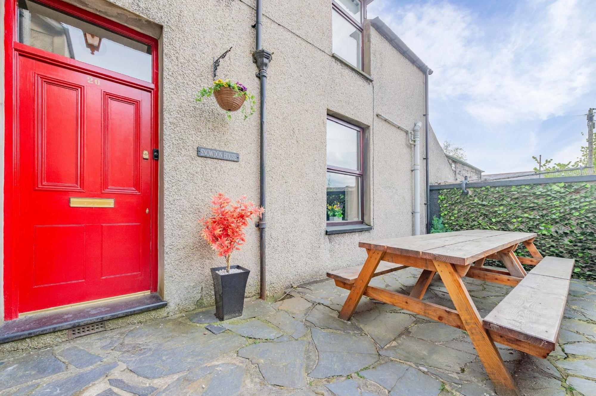 Snowdon House, 8 Bedrooms, Sleep 16, Close To Blackrock Sand ポルスマドグ エクステリア 写真